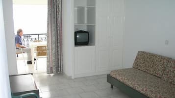 Sistema de insonorización, wifi y acceso para silla de ruedas