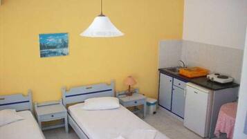 Cots/infant beds