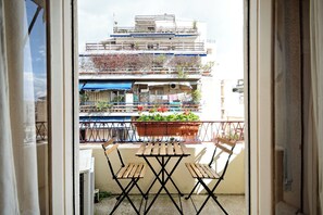 Balcony - Art Gallery Hotel (Athens)