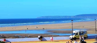 Family Holiday Home 3 Bed 2.5 Bath Free WIFI 10 mins walk to Westward Ho Beach