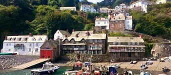 Familia Casa de 3 habitaciones y 2 baños, WIFI gratuito, a 10 minutos a pie de la playa