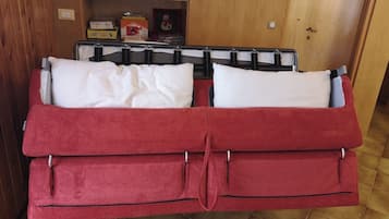 2 habitaciones, cuna de viaje, wifi gratis y ropa de cama