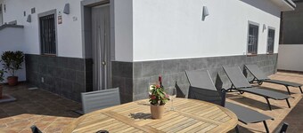 Beautiful single-family house ideal for family relaxation and business trips.