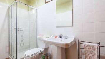 Hair dryer, towels