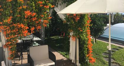 QUIET VILLA A STONE'S THROW FROM THE SEA