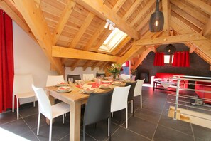 Dining - LUXURY CHALET RENTAL (Les Deux-Alpes)