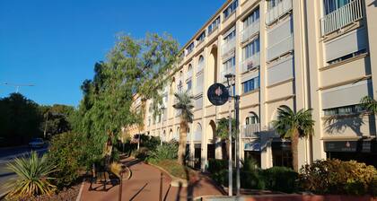 Appartement T2, 4 couchages, idéalement placé, vue mer panoramique,