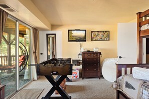 2 habitaciones, tabla de planchar con plancha y wifi gratis 