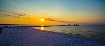 Adorable, minuscule, personne, Shabby, chic, chalet, juste, deux, blocs, plage