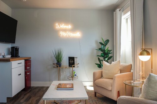 Douglas kolmannen kulman sviitissä - suloinen huoneisto 3. St. McMinnvillen keskusta