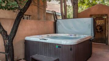 Idromassaggio all'aperto