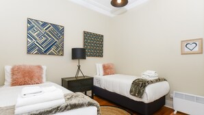 Unclassified image, 3 of 12, button - BOUTIQUE STAYS - Carlton Terrace (Princes Hill)