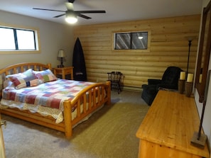 2 Schlafzimmer, Bügeleisen/Bügelbrett, kostenloses WLAN, Bettwäsche