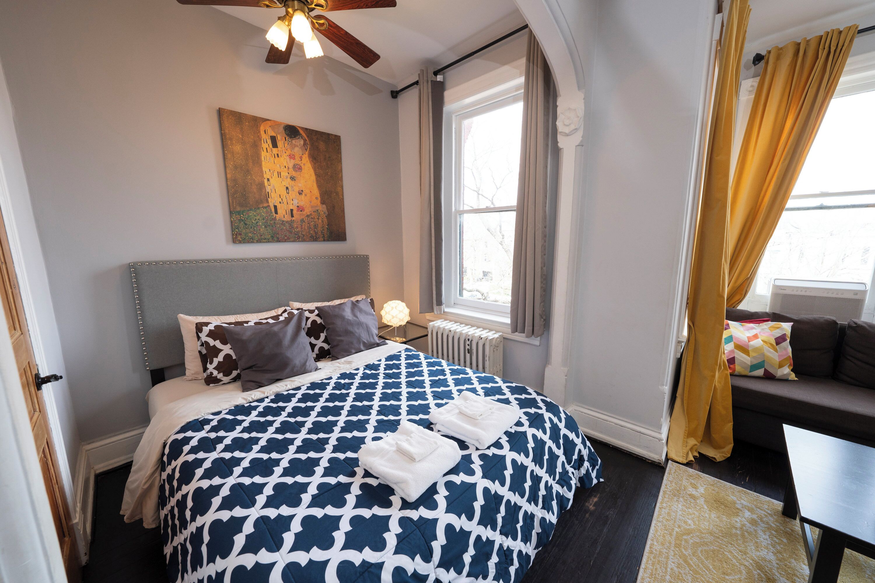 2 bedrooms, iron/ironing board, free WiFi, bed sheets