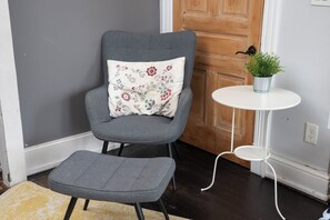 Interior - Cap Hill 1-level Loft-style 2 Bedroom, near Capitol, Eastern MarketFREE Parking, (Washington)