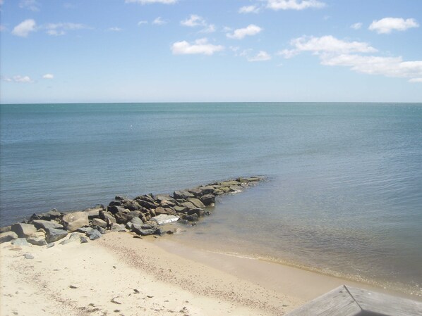 Beach nearby, sun-loungers