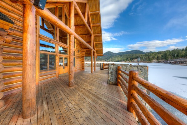 Terrace/patio - Colorado Dream Vacation!5 min to Lake House!Next to nothing,close to everything! (Evergreen)
