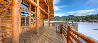 Colorado Dream Vacation!5 min to Lake House!Next to nothing,close to everything!