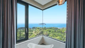 Premium bedding, down comforters, desk, soundproofing