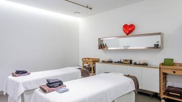 Hot tub, body treatments, aromatherapy, hot stone massages