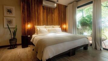 La Marea | Frette Italian sheets, premium bedding, down duvets, Select Comfort beds