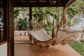 Prana | Terrace/patio