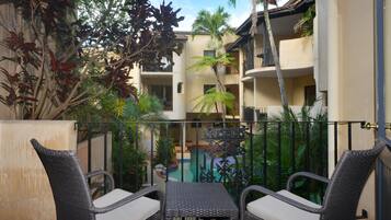 Deluxe Apartment, 2 Bedrooms | Balcony