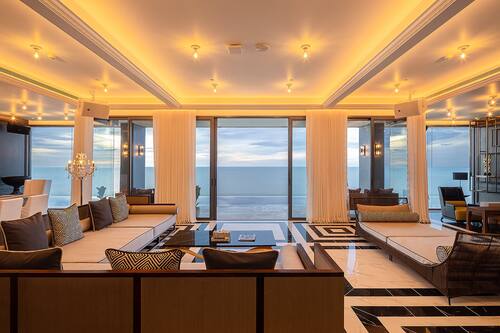 Baba Mama Penthouse Seaview | Living area