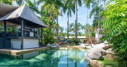 Seascape Holidays – 3 Reef Terraces on St Crispins