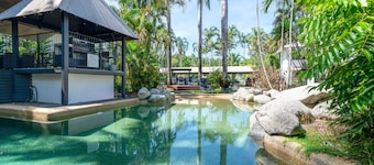 Seascape Holidays – 3 Reef Terraces on St Crispins