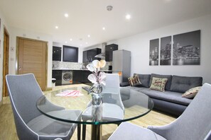 Apartamento de lujo (Apt 4) | Servicio de comidas en la habitación