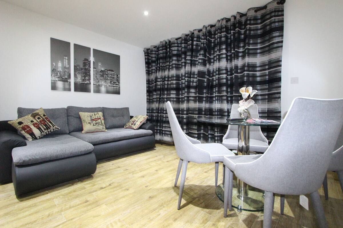 Apartamento superluxo (Apt 4) | Área de estar | TV de tela plana