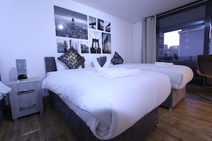 Departamento de lujo (Apt 3) | 2 habitaciones, tabla de planchar con plancha y wifi gratis