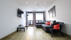 Luxury Apartment (Apt 5) | Living area - Edgware Road Apartments (London)