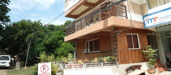 Centillo Travellers Inn