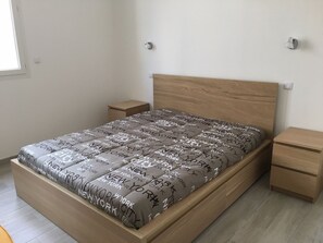 1 dormitori, wifi gratuïta i roba de llit 