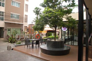 Terrace/patio - Portico Residence (Bangkok)