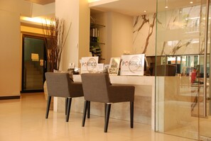 Reception - Portico Residence (Bangkok)