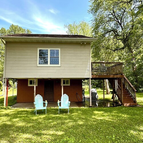 Quaint Cottage Nestled in Driftless Region: Bike, Hike, Bird & Boat