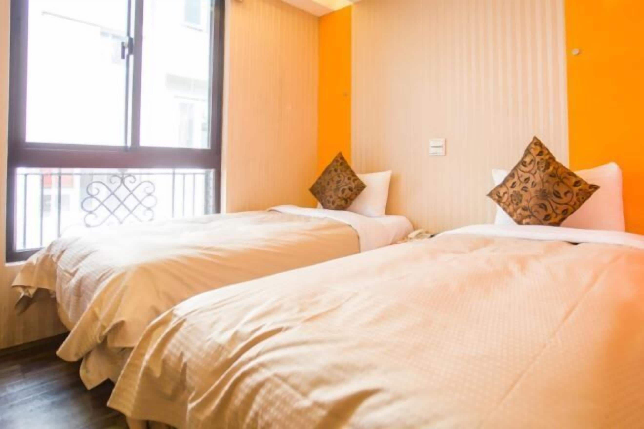 ผ้านวมขนเป็ด, ผ้าม่านกั  นแสง, Wi-Fi ฟรี, ผ้าปูที่นอน