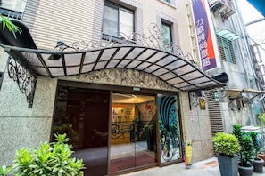 Exterior - Lio Hotel Ximen (Taipei)