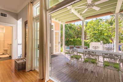 Secret Villa I @ Old Town with Private Pool, close to Duval!