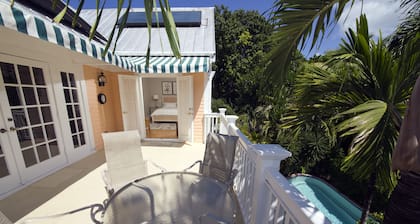 Secret Villa I @ Old Town with Private Pool, close to Duval!