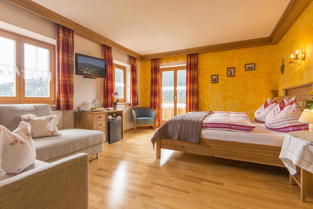 Comfort Double Room, 1 Double Bed, Balcony, Mountain View