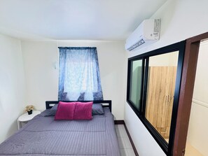 Free WiFi, bed sheets - K.L.Apartment (Rawai)