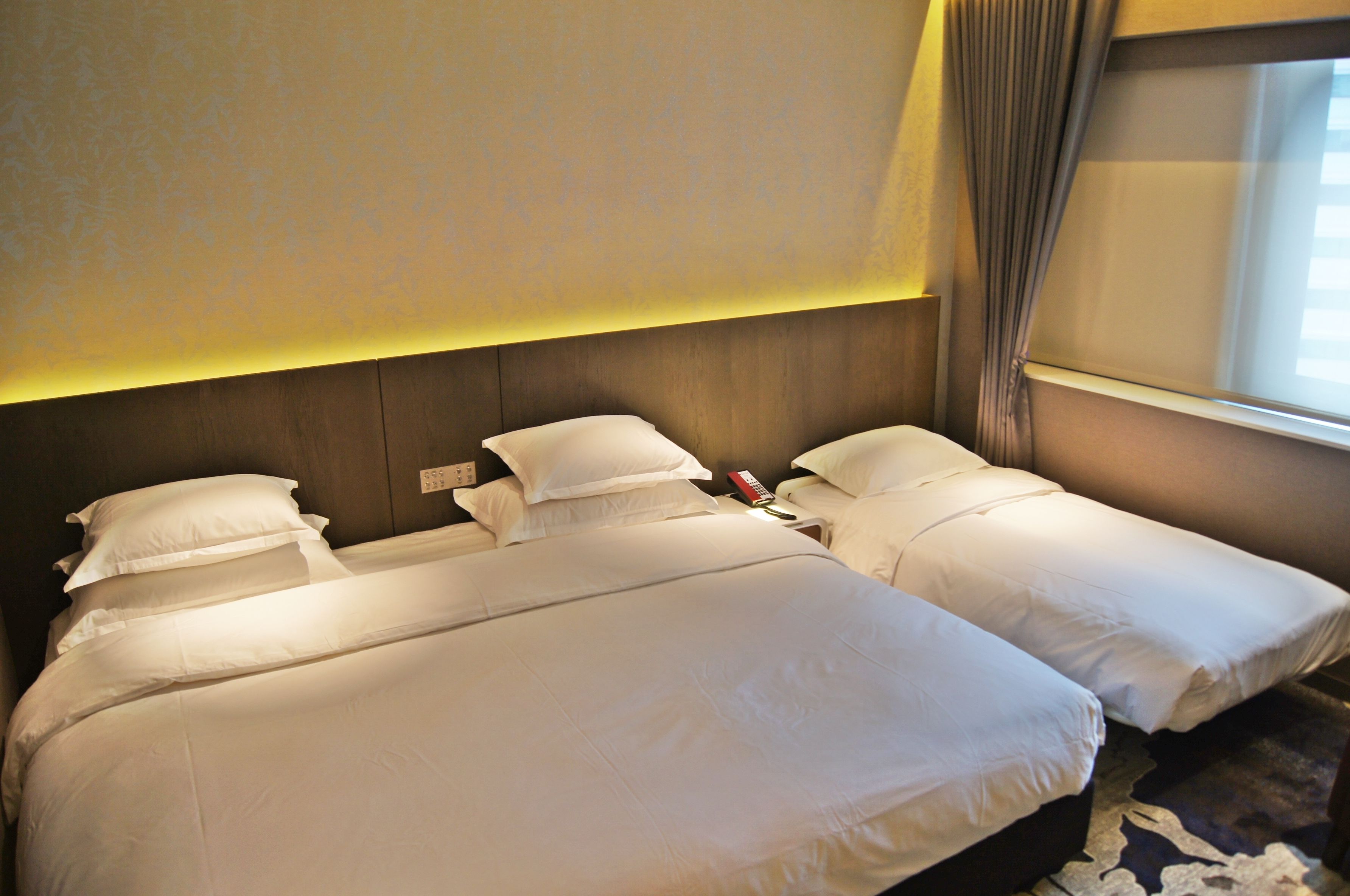 triple room | free minibar, in-room safe, desk, blackout curtains