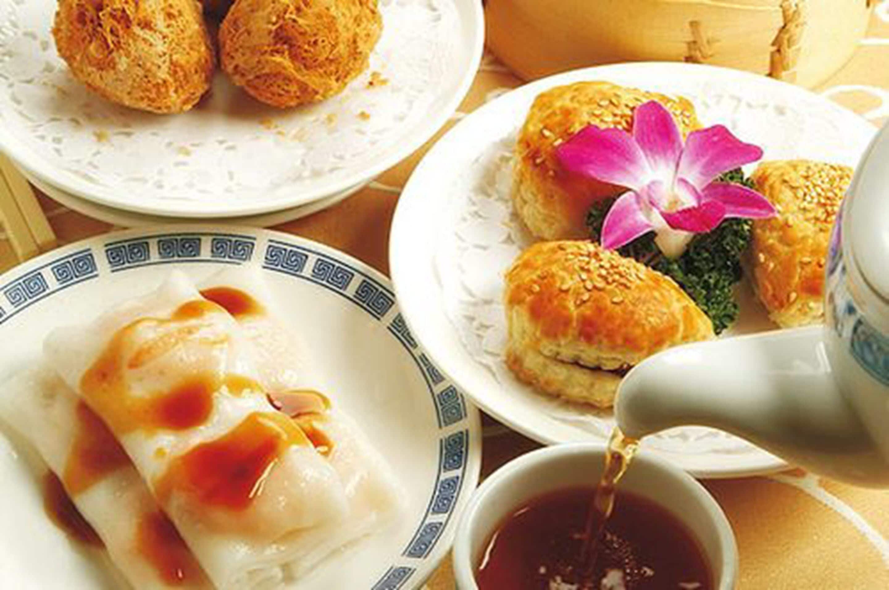 7 restaurants, lunch, dinner served; japanese cuisine