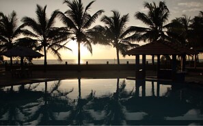 Outdoor pool - Aquarius Resort (Marawila)