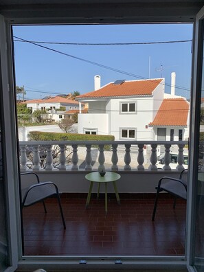 Suite luxueuse, salle de bain attenante (Sintra room) | 1 chambre