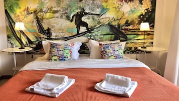 Standard Double or Twin Room, Private Bathroom (Guincho Lovely room)